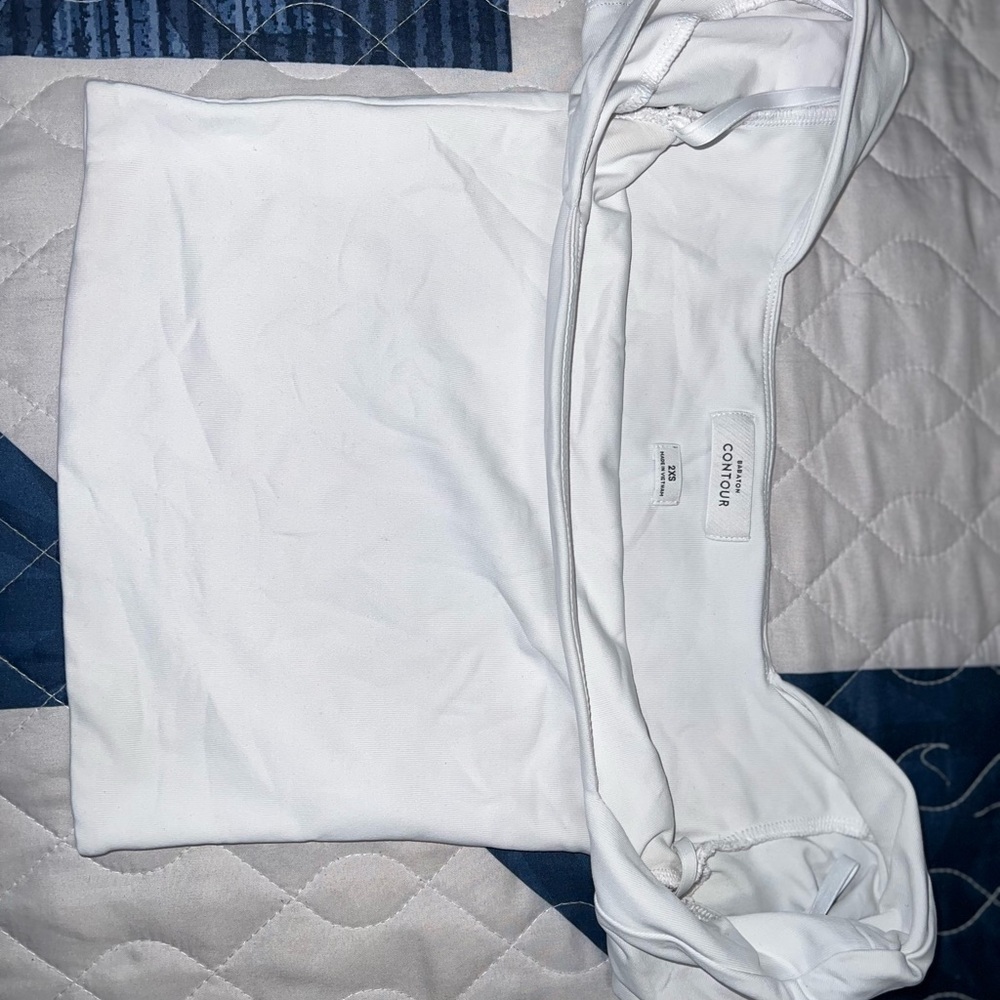 Aritzia White Polo Short Sleeve T-Shirt